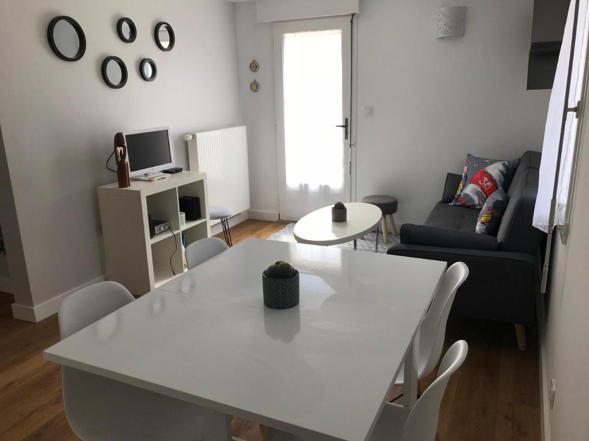 Holiday home La Briantaise *